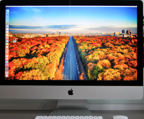 Apple imac with retina 5k display