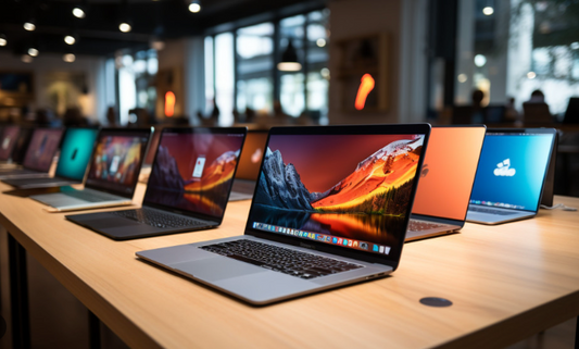 which apple macbook Pro to buy ?