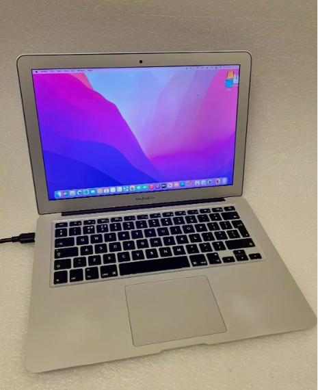 Apple MacBook Air 13" laptop i5 5th gen Turbo 2.9GHz 8GB 256GB SSD Hurry Buy Now